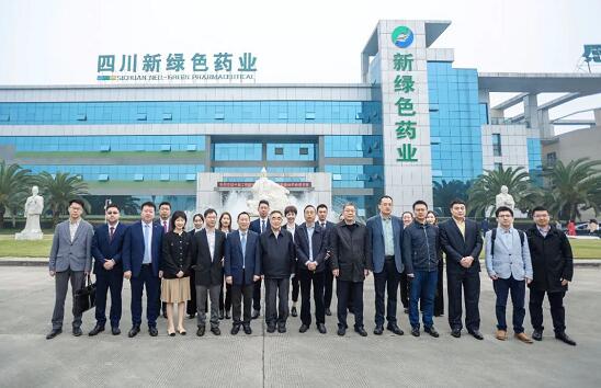 “人民英雄”張伯禮院士赴川考察